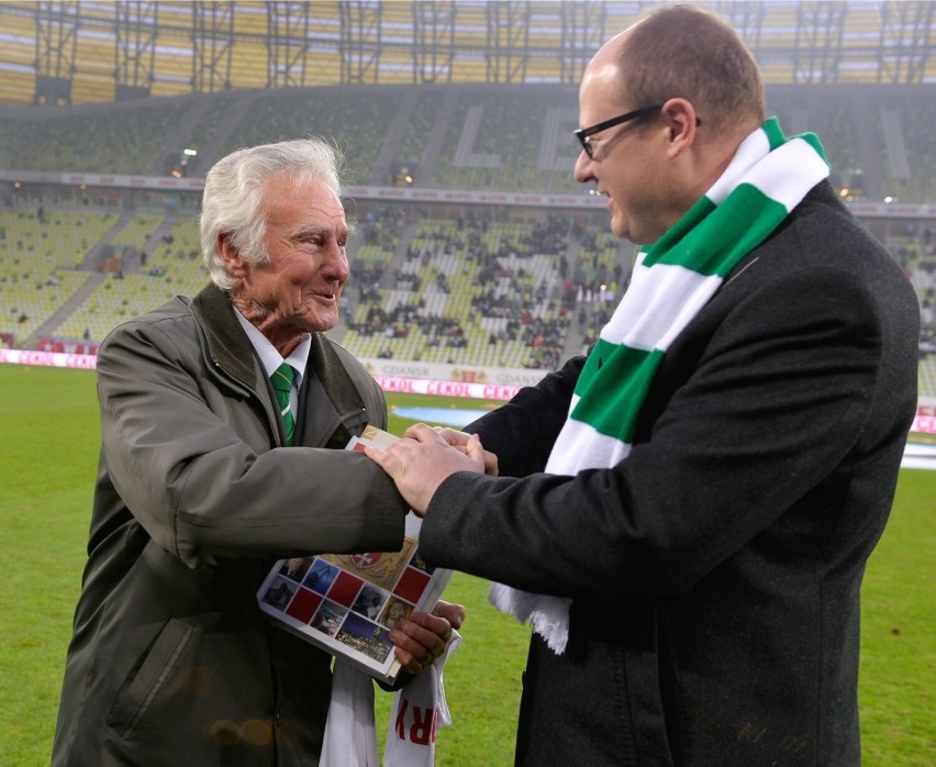Roman Korynt podczas uroczystości na stadionie w Letnicy,...