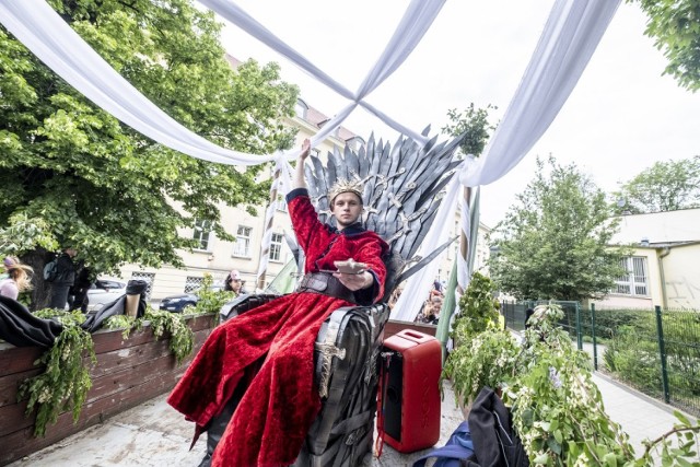 W czwartek o godz. 18.30 z pl. Adama Mickiewicza wyruszył barwny pochód poznańskich studentów. Tym wydarzeniem rozpoczęły się tegoroczne juwenalia.

Zobacz kolejne zdjęcie --->