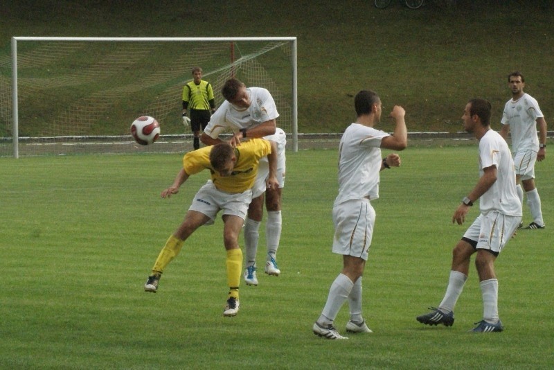 W pierwszym sparingu przed sezonem Lechia Zielona Góra pokonała II-ligowego Chrobrego Głogów 2:0