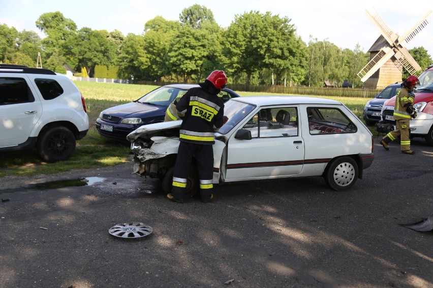 Niebezpieczne zdarzenie drogowe na ulicy Bohaterów Bielnika w Wolsztynie