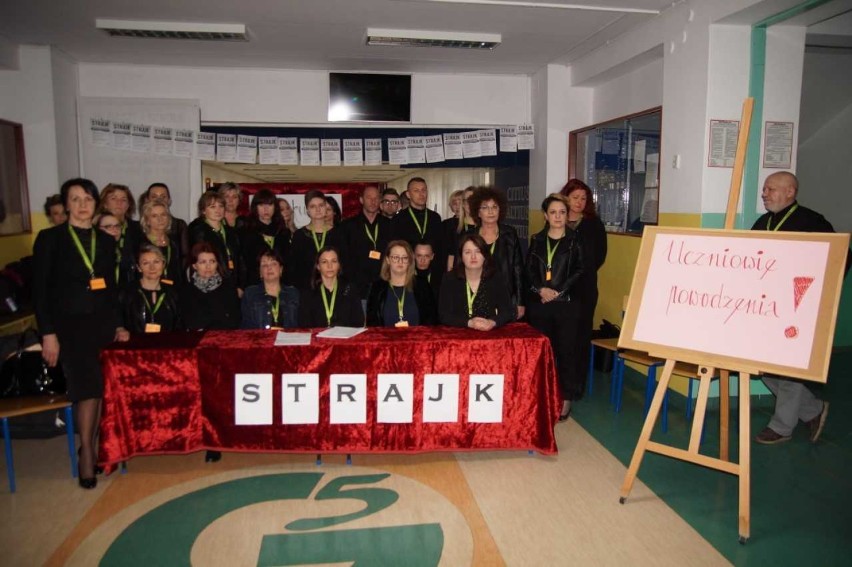 Nauczyciele z SP 11 w Głogowie