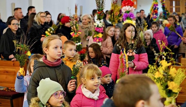 Niedziela Palmowa w parafii św. Maksymiliana Kolbe w Radomsku