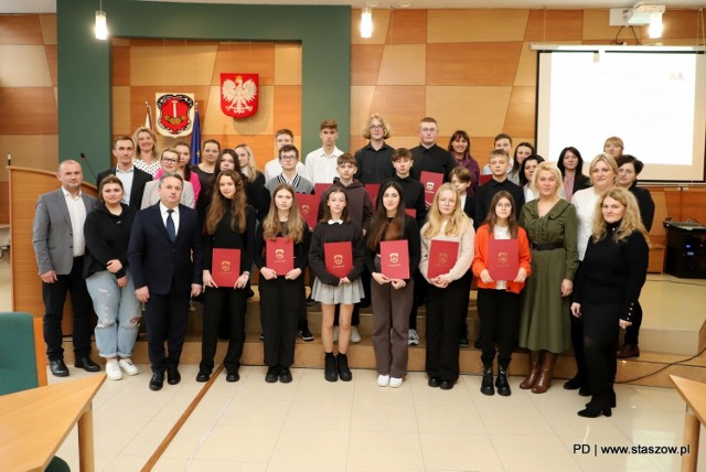 Młodzieżowa Rada Miejska w pełnym składzie