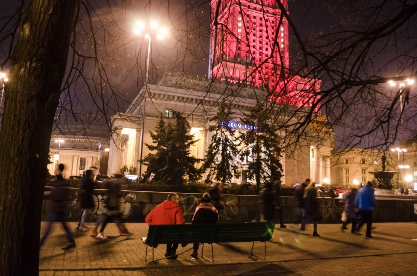 Teren przed Pałacem Kultury powinien być symbolem...