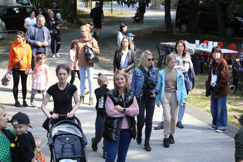 Wolsztyński park wypełniony był dziś gwarem i świetnym humorem najmłodszych
