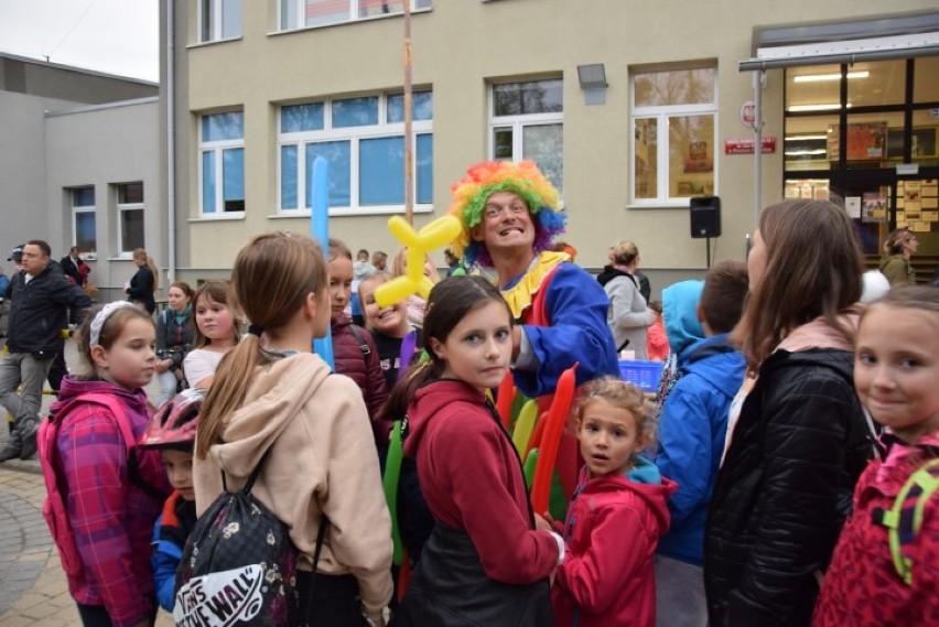 Pruszcz Gdański: Bawili się na dorocznym Festynie rodzinnym "Pożegnanie lata z Trójką" [ZDJĘCIA]