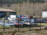 Jelenia Góra: Holowanie na policyjny parking będzie droższe