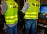 Nielegalne automaty do gier hazardowych znajdowały się w Gubinie. Miejscowi policjanci zamknęli "pseudokasyno" (ZDJĘCIA)