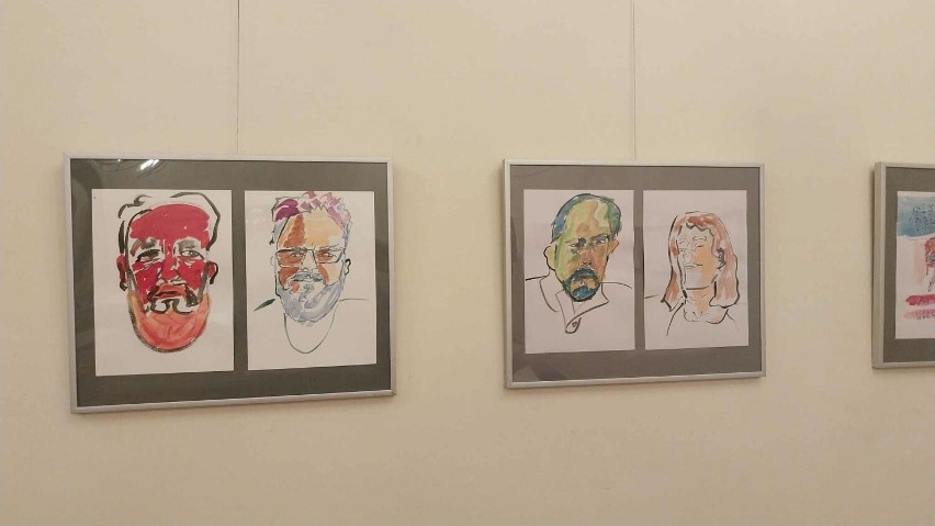 Wystawa malarstwa i rysunku chełmianina Adama Puławskiego w Centrum Kultury Podgórza w Krakowie. Zobacz zdjęcia