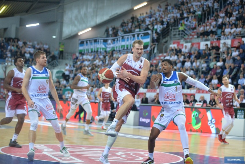 Anwil Włocławek – PGE Spójnia Stargard 110:84 w 18. kolejce EBL. Najskuteczniejszy Jakub Karolak [relacja, zdjęcia]