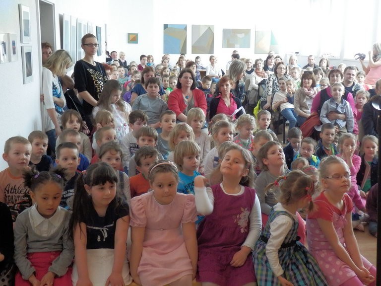 Chodzież: Festiwal Śpiewających przedszkolaków po raz 16. w MDK [FOTO]