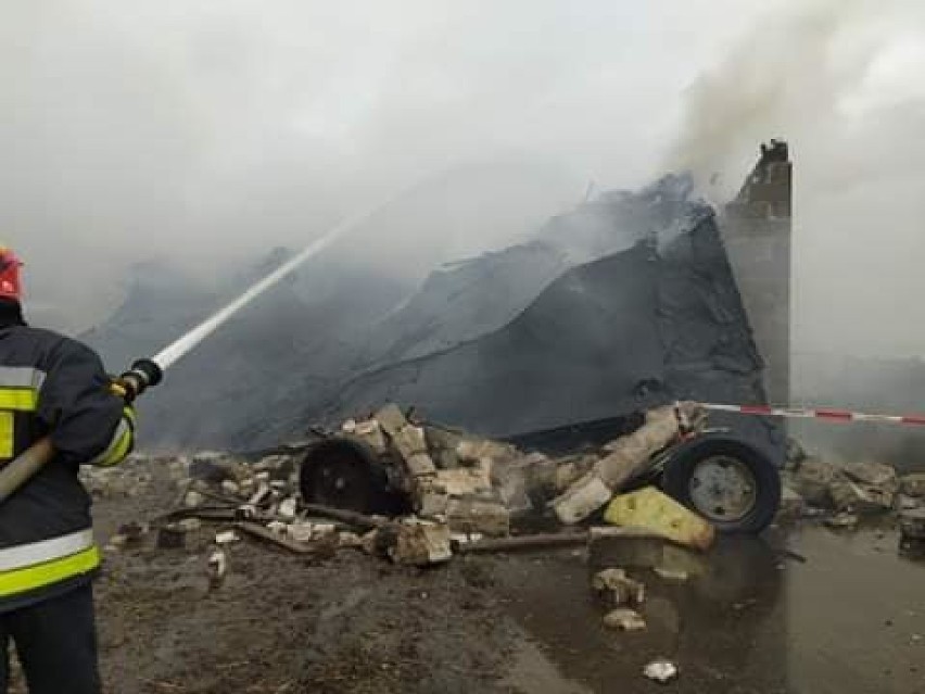 Tragedia w gminie Sędziejowice. W płonącym budynku był noworodek