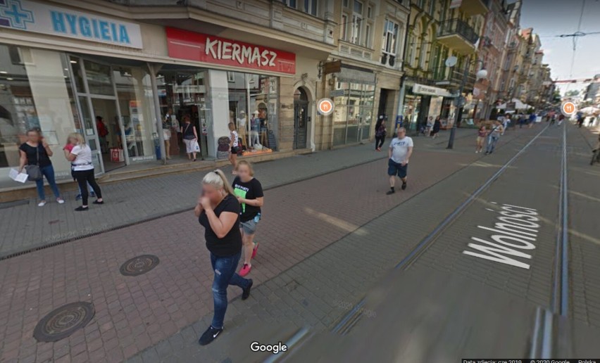 Oto ulice Chorzowa w Google Street View. Kogo złapała kamera? Sprawdź, czy też jesteś na tych ZDJĘCIACH!