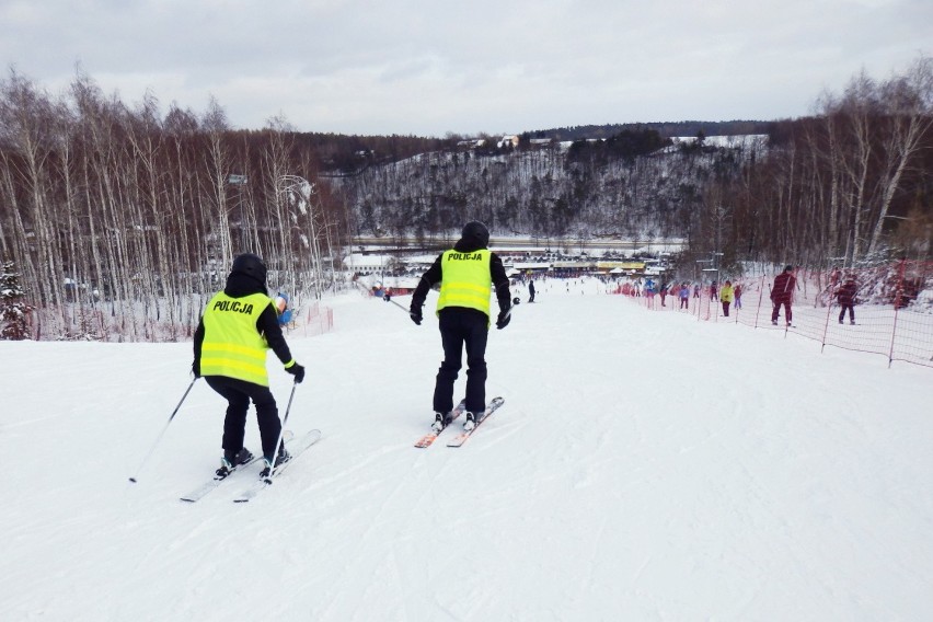 Za co można dostać mandat na stoku? Tego nie rób: ostrzeżenie dla narciarzy i snowboardzistów. Bezpieczeństwo przede wszystkim!