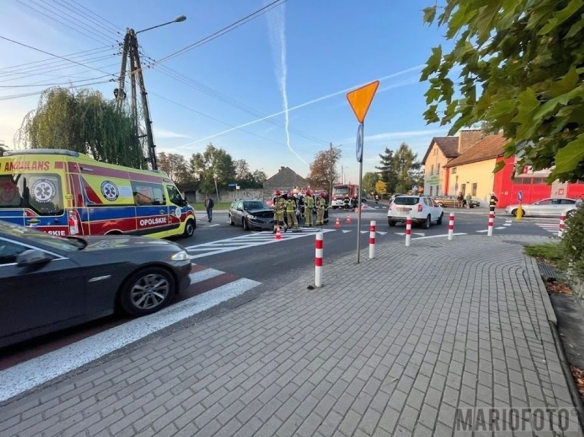 Wypadek w Komprachcicach. 36-latka kierująca renault...