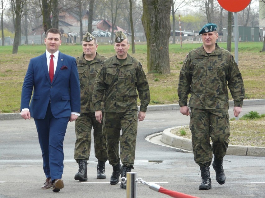 Nowa strzelnica sieradzkich żołnierzy. Powstał kryty obiekt kosztem 25 milionów złotych