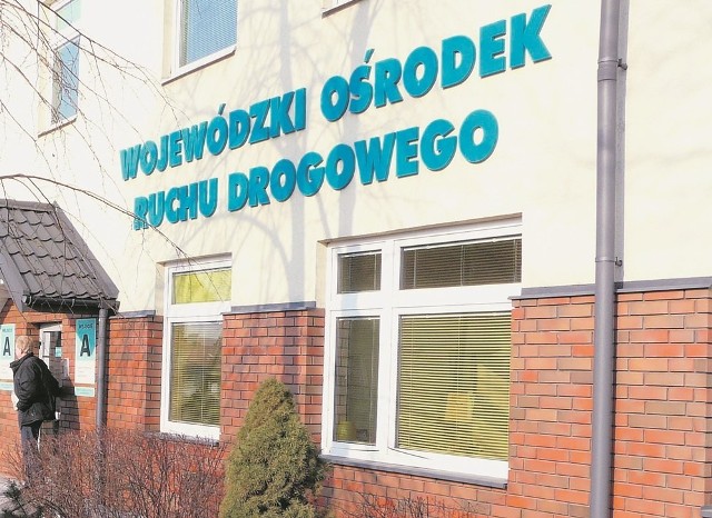 Dyrektor WORD twierdzi, że do prób wręczenia łapówek egzaminatorom dochodzi bardzo rzadko