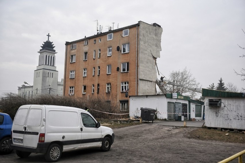 Wybuch na Dębcu w Poznaniu poprzedziło morderstwo kobiety?
