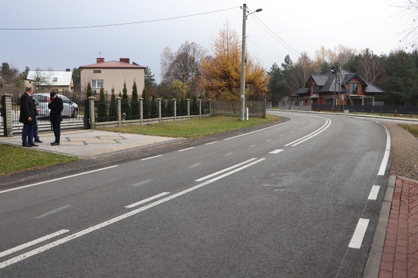 Droga powiatowa nr 1725 S Włodowice-Morsko  w końcu oddana do użytku. Trwa także przebudowa ul. Skalnej w Morsku