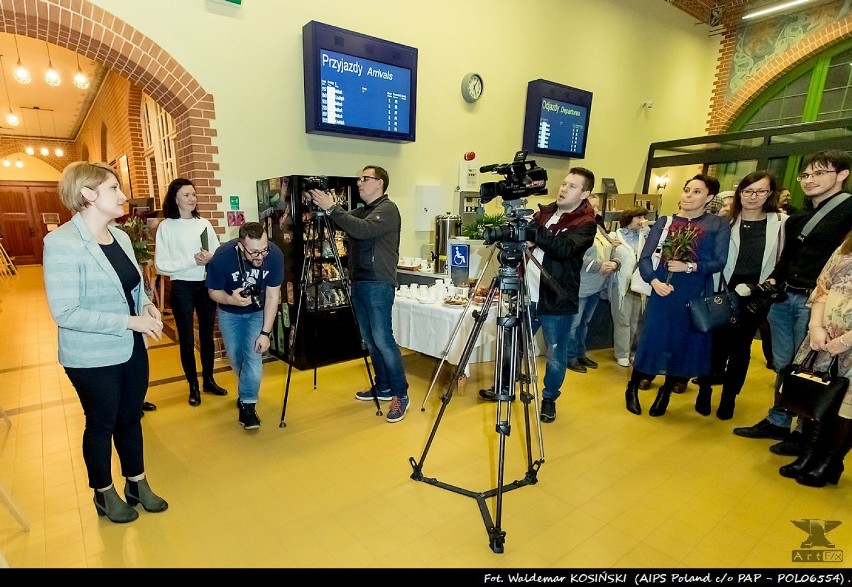 Wernisaż w Bibliotece Miejsko-Powiatowej. Wystwa „Kwidzyńskie Spacery Fotograficzne” już otwarta [ZDJĘCIA]