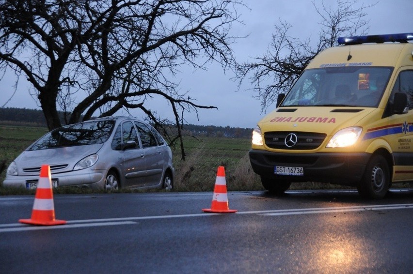Wypadek - 3 listopada - na drodze Nochowo -Wyrzeka