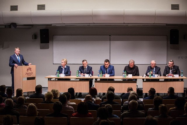 W debacie Gazety Współczesnej udział wzięło sześciu kandydatów na prezydenta Łomży