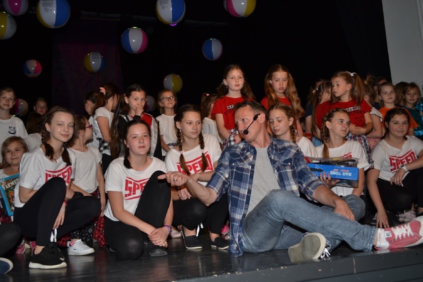 Siódme Dziecięce Prezentacje Taneczne w Centrum Kultury w Sycowie (GALERIA)