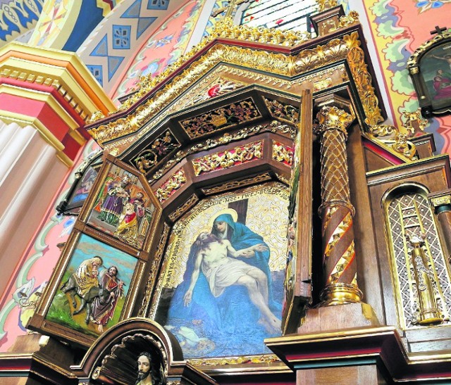 Efekty ostatnich prac widać m.in. w kościele w Wierzchosławicach