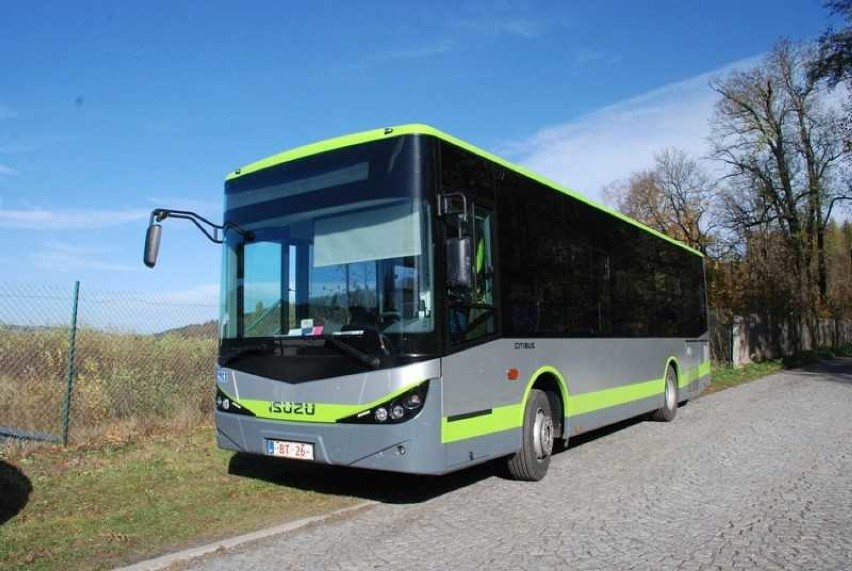 Gmina Głuszyca kupiła już dla siebie dwa autobusy!