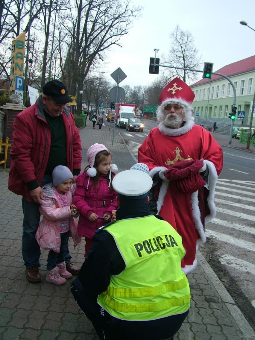 Wałcz: "Mikołaj na drodze" - ZDJĘCIA