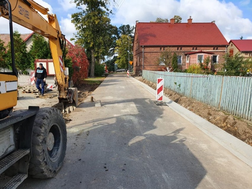 Trwa remont drogi we wsi Kiełcze.