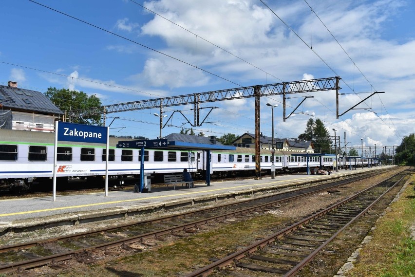 Zakopane. Znów poślizg przy remoncie dworca. Znów przez koronawirusa 