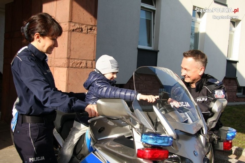 Częstochowscy policjanci spełnili marzenie Oliwiera ZDJĘCIA