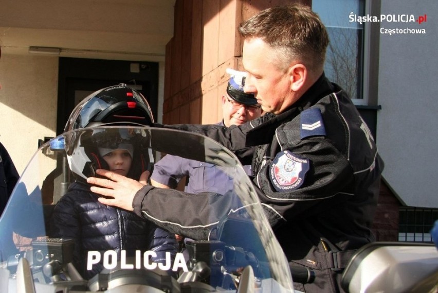 Częstochowscy policjanci spełnili marzenie Oliwiera ZDJĘCIA