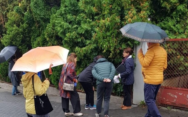 Spacer po dawnym Opatowie. Po miejscach ważnych dla żydowskich mieszkańców miasta. Więcej na kolejnych zdjęciach