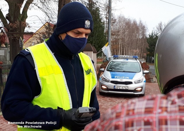 Motocyklista nie miał uprawnień do kierowania poajzdem