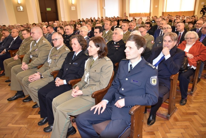 Uroczyste obchody 27. rocznicy utworzenia Centralnego Ośrodka Szkolenia Straży Granicznej w Koszalinie [ZDJĘCIA]