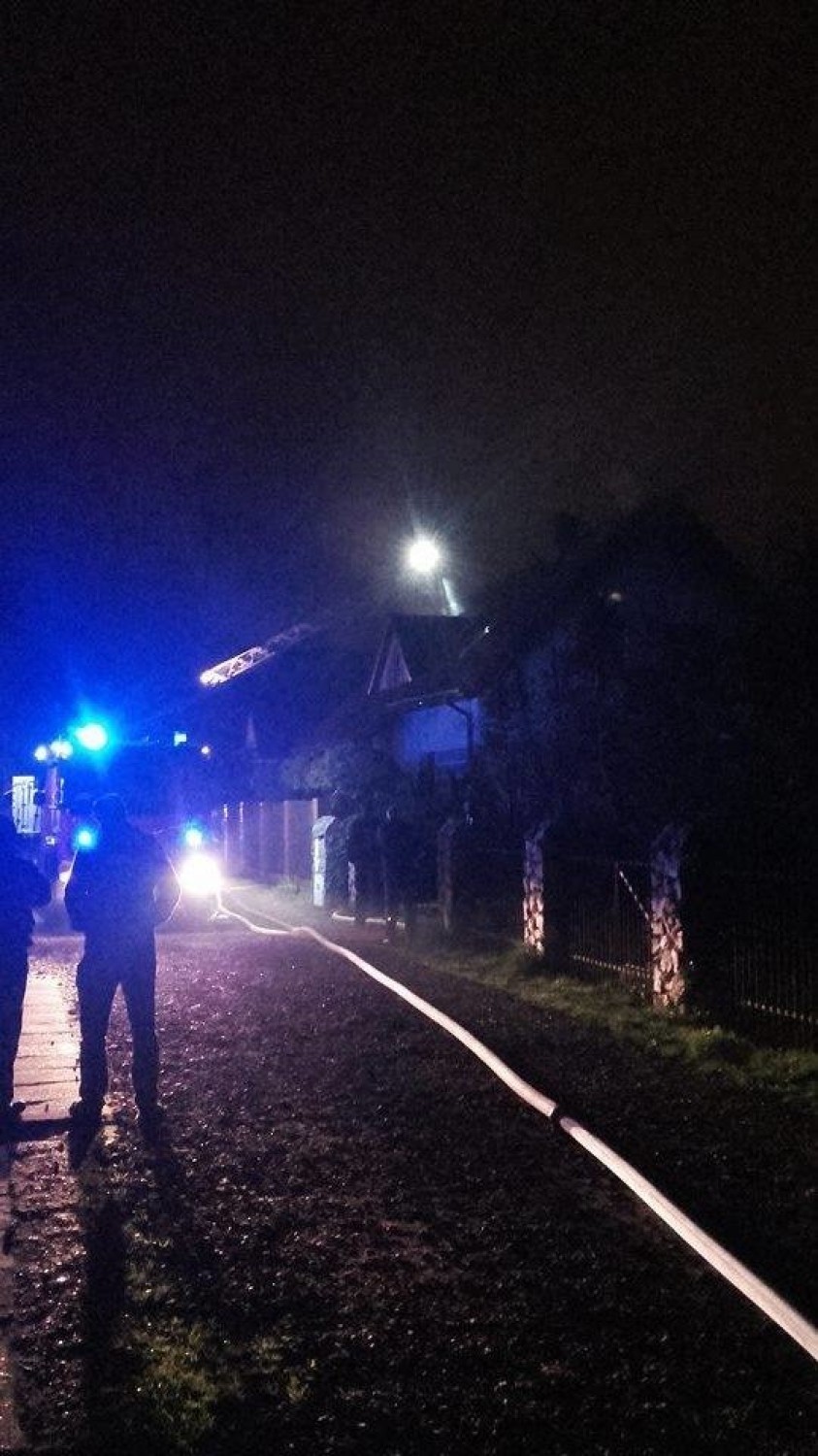 Poważny pożar domu jednorodzinnego w Krakowie 