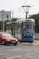 Wrocław: Zderzenie tramwaju z samochodem osobowym