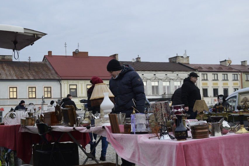 Pierwsze w nowym roku targi kolekcjonerów na Rynku w Skierniewicach