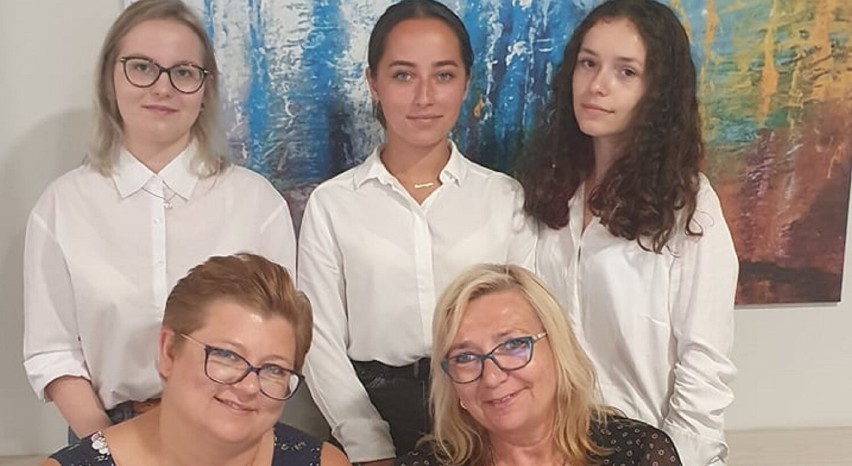 Sukces uczennic Zespołu Szkół Gastronomiczno-Hotelarskich w Kaliszu. Zostały laureatkami konkursu „Nasz pomysł na ochronę środowiska” 