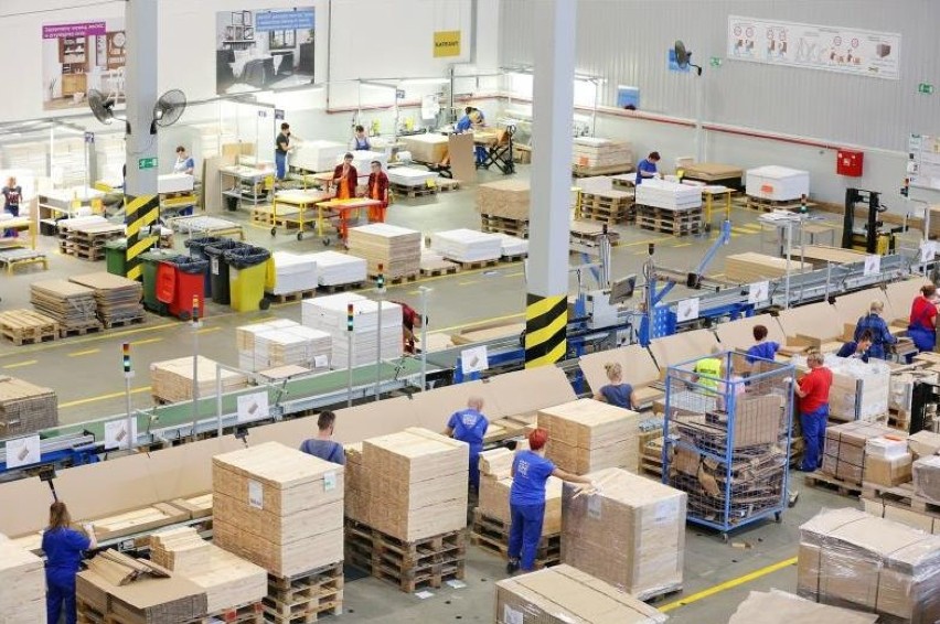 IKEA Industry przedłuża tryb postojowy. Kiedy wznowi produkcję?