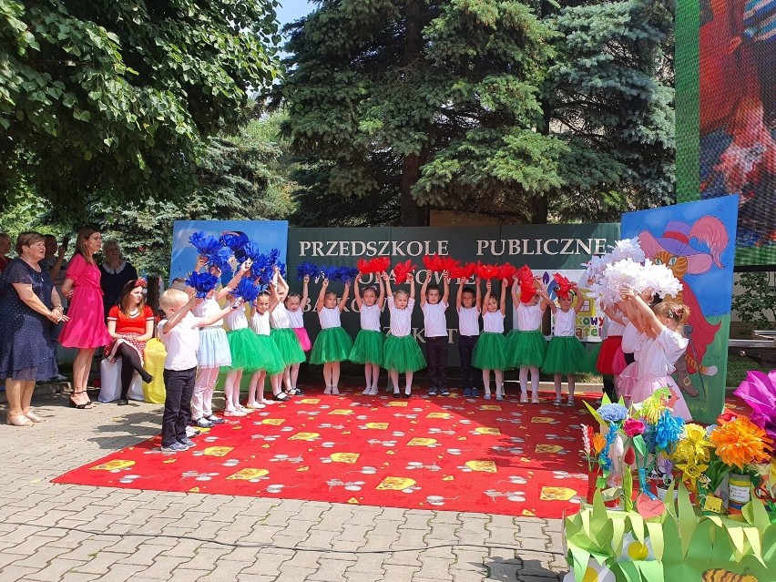 Opatowskie przedszkole nosi teraz imię „Bajkowy Zakątek”. Zobaczcie zdjęcia ze święta