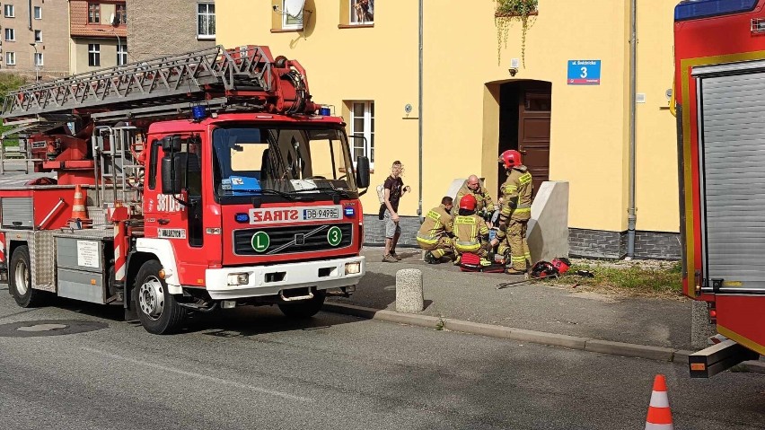 Interwencja straży pożarnej w budynku przy ul. Świdnickiej w...