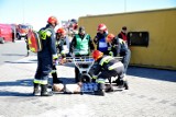 Trwają wielkie manewry strażackie „Łódzkie 2018” w Sieradzu. Tym razem w scenariuszu katastrofa drogowa na S8