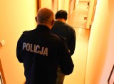 Kościerzyna. Policja zatrzymała mężczyzn, którzy w mieszkaniach ukrywali 1800 porcji narkotyków!