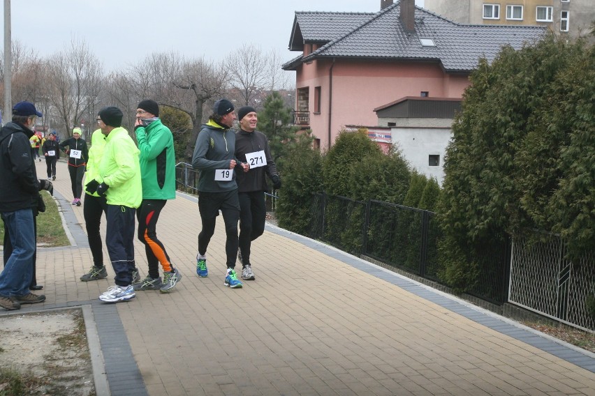 Bieg Barbórkowy 2013 w Rybniku: 400 biegaczy na starcie