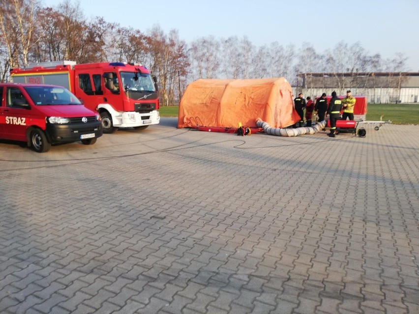 Krotoszyńscy strażacy ćwiczyli na Jeziorze Odrzykowskim w Krotoszynie [ZDJĘCIA]