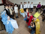 Dzieci przygotowały przedstawienie dla pensjonariuszy Domu Pomocy Społecznej w Pleszewie