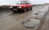 Gdy dziura uszkodzi auto zgłoś się po odszkodowanie